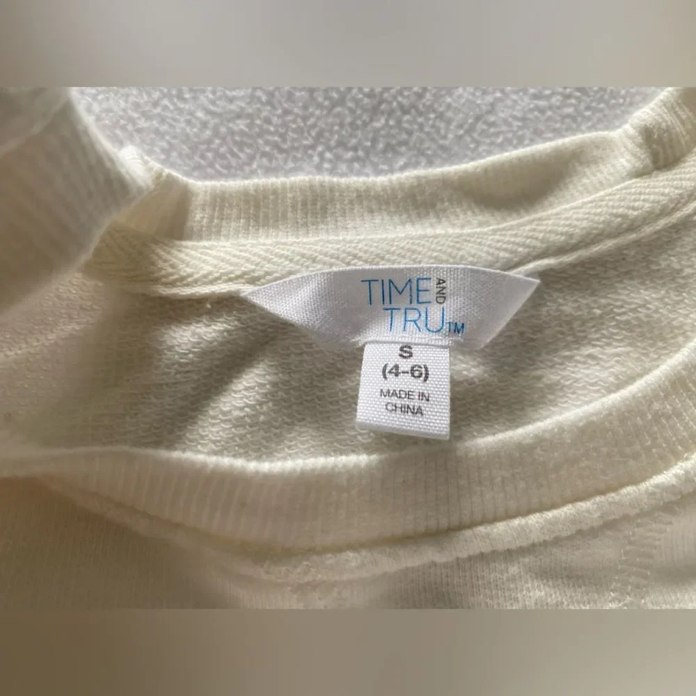Time & Tru Ruffled Sweater |Color: White | Size: Small | - Picture 5 of 6